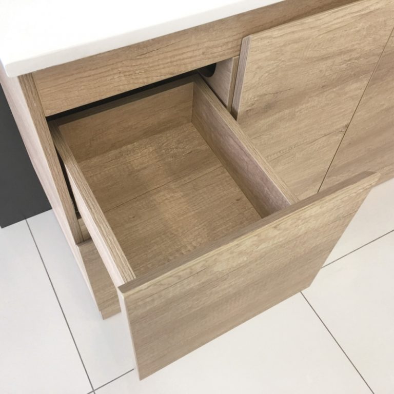 EDGE Scandi Oak on Kickboard Nuspace Homes