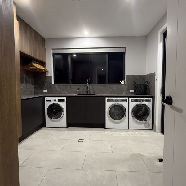 Large Laundry Renovation Runaway Bay, Gold Coast. Upstairs Laundry with Drying Balcony.